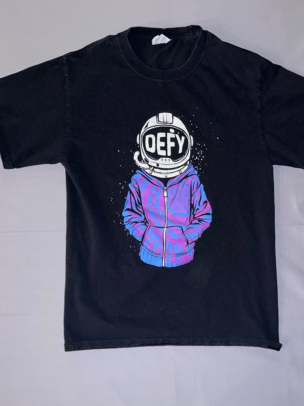 Black Graphic Tee with Blue-Purple Astronaut Hoodie Print